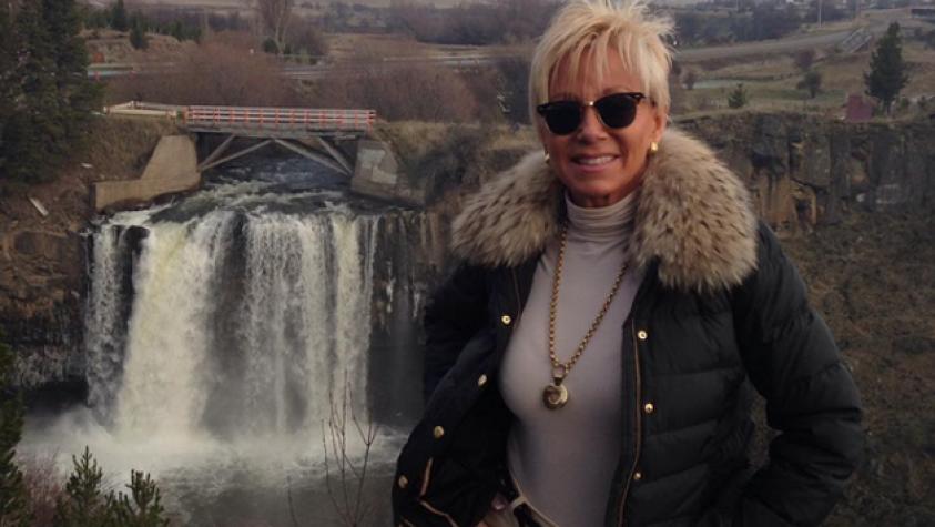 Raquel Argandoña protagoniza portada de revista “Caras” sin maquillaje