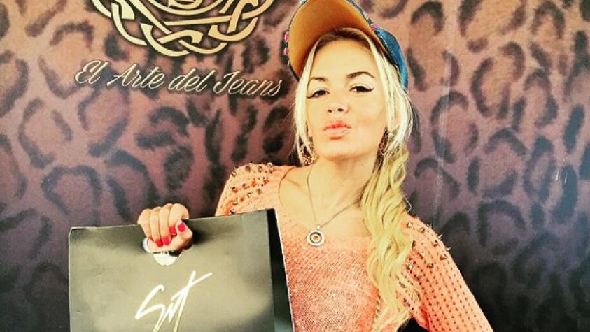 El sugerente video de Adriana Barrientos y Sandy Boquita para marca de jeans nacional