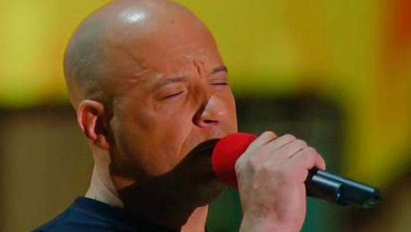 Vin Diesel canta en vivo en honor a Paul Walker