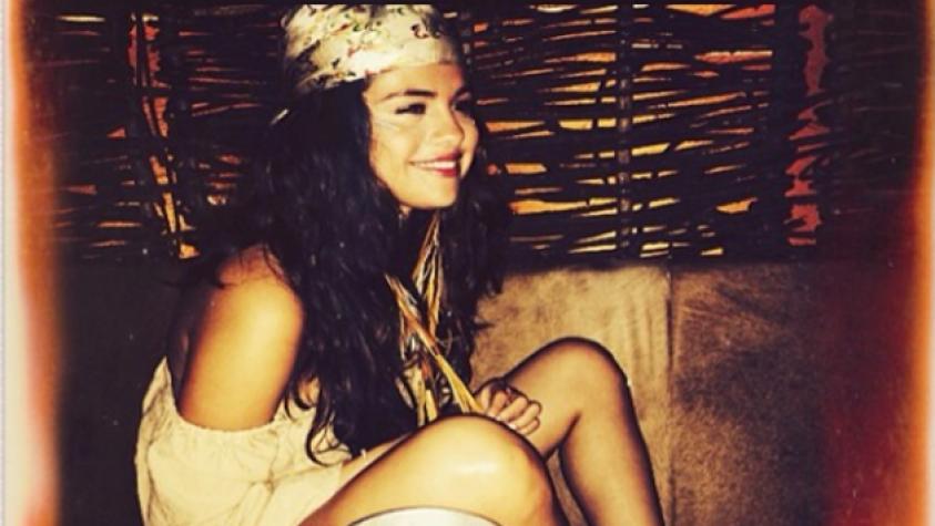 El look “hippie” de Selena Gomez