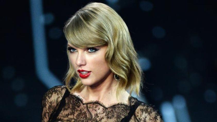 Taylor Swift compra dominios porno para defender su nombre