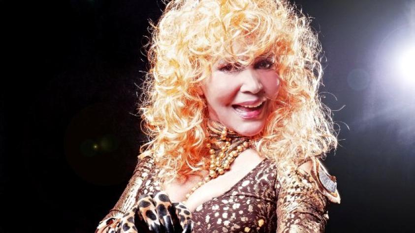 La Tigresa del Oriente sorprende con radical cambio de look