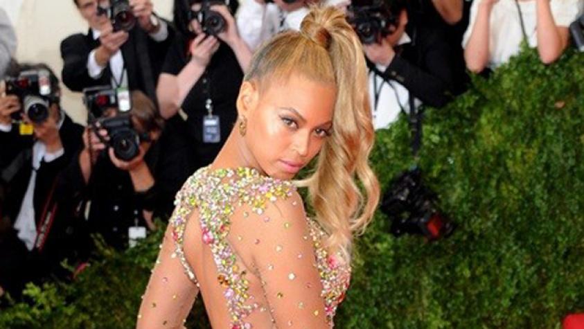 Beyonce llegó tarde y se robó todas las miradas con osada transparencia