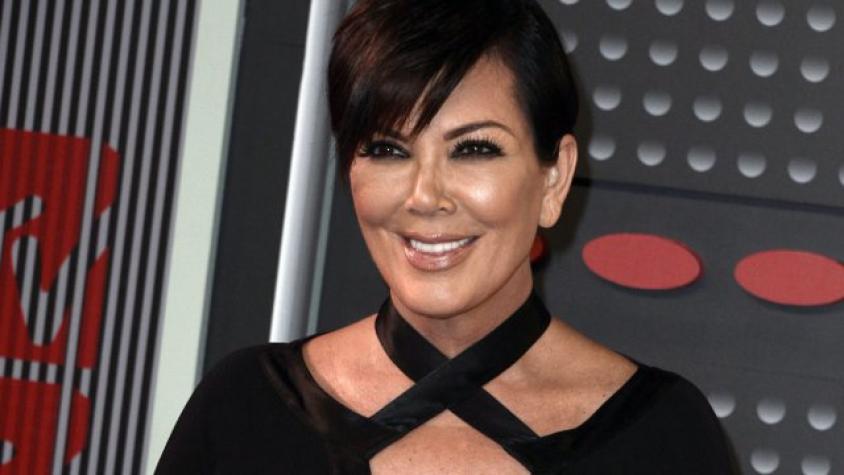 Kris Jenner fue sorprendida teniendo sexo dentro de un avión