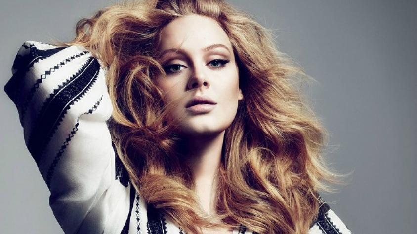 Adele reapareció con evidente baja de peso