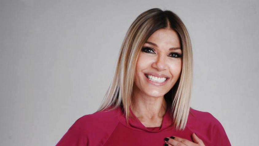 Catherine Fulop saca portada sin Photoshop a sus 50 años