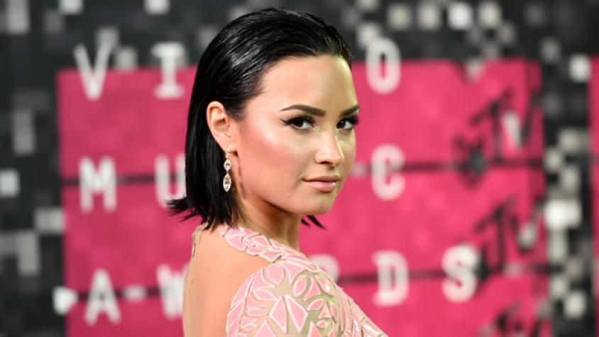 Foto de Demi Lovato genera extrañas teorías sobre su vida oculta
