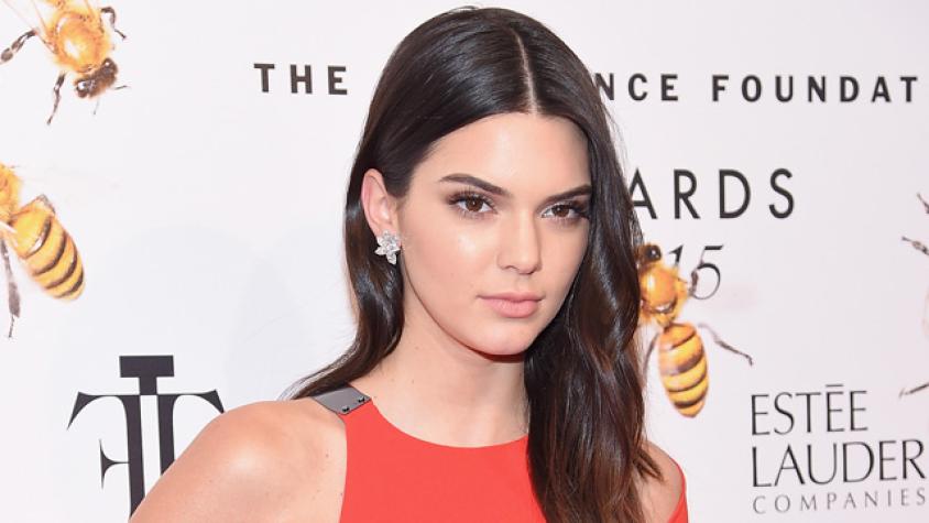 Kendall Jenner comparte sesión hot desde la ducha