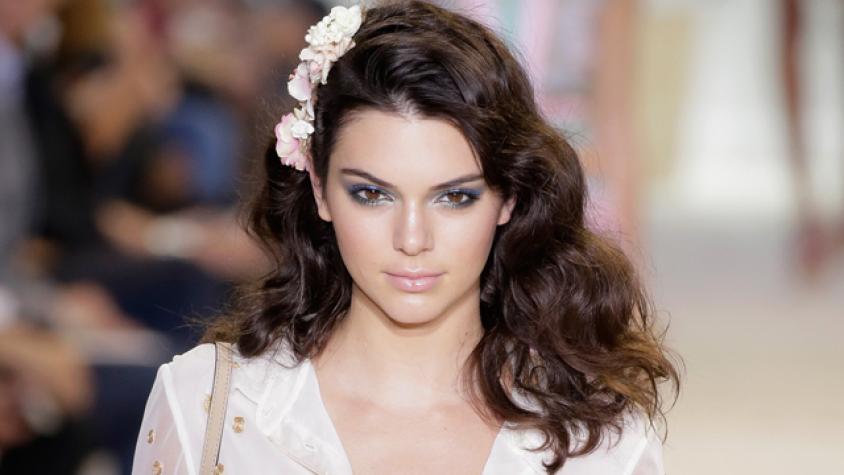 Kendall Jenner habla sobre su difícil época con acné