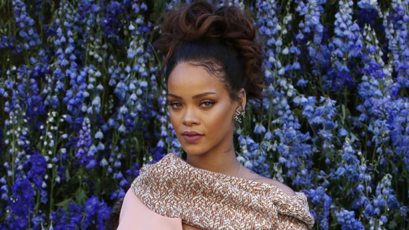 Rihanna se desnuda en Cuba para Vanity Fair