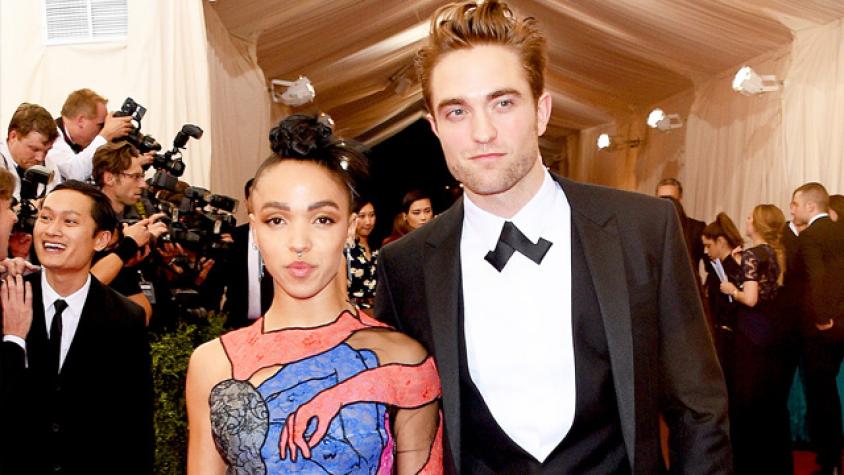 Robert Pattinson y FKA Twigs suspendieron sus planes de matrimonio
