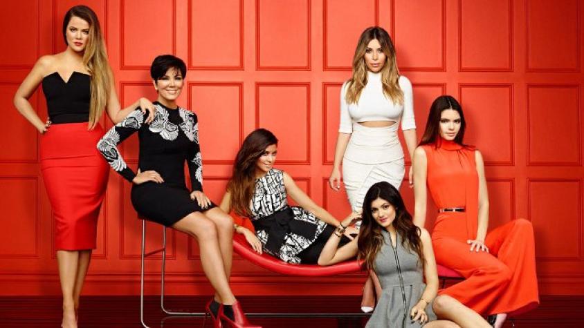 El clan Kardashian se tomó foto familiar con las Jenner, los pololos, los ex y los niños
