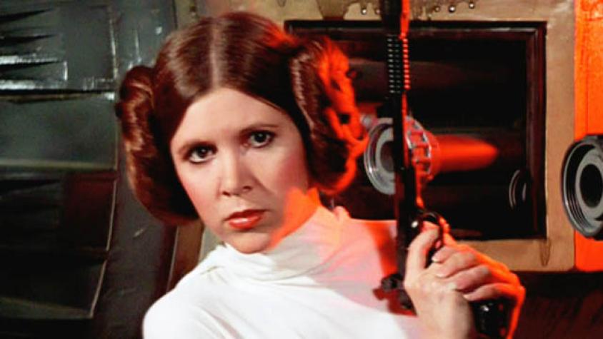 Carrie Fisher y su hija posan juntas en la alfombra roja de “El Despertar de la Fuerza”