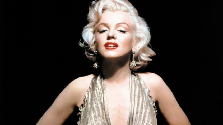 Recrean gigantografía del rostro de Marilyn Monroe en la nieve 