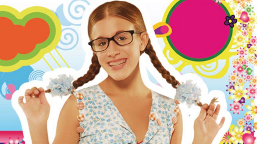 Protagonista de “Patito Feo” se luce como el sensual doble de Britney Spears 