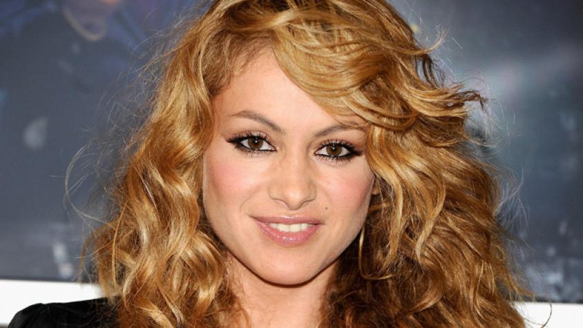 Paulina Rubio no confirma su embarazo ¡Pero su guatita la delata!