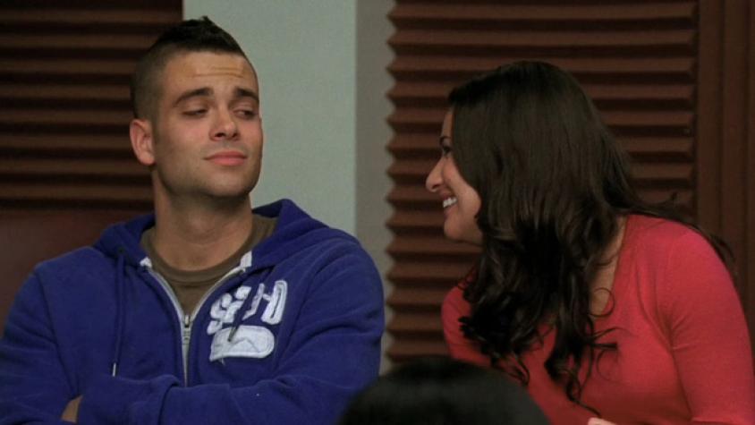 Actor de “Glee” es arrestado por posesión de pornografía infantil