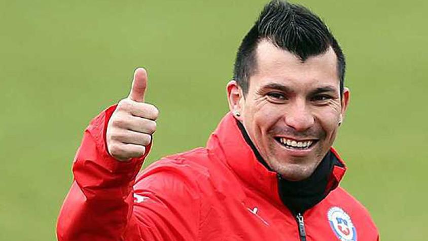 Conoce a Vania, la sexy hermana de Gary Medel que la rompe en Instagram