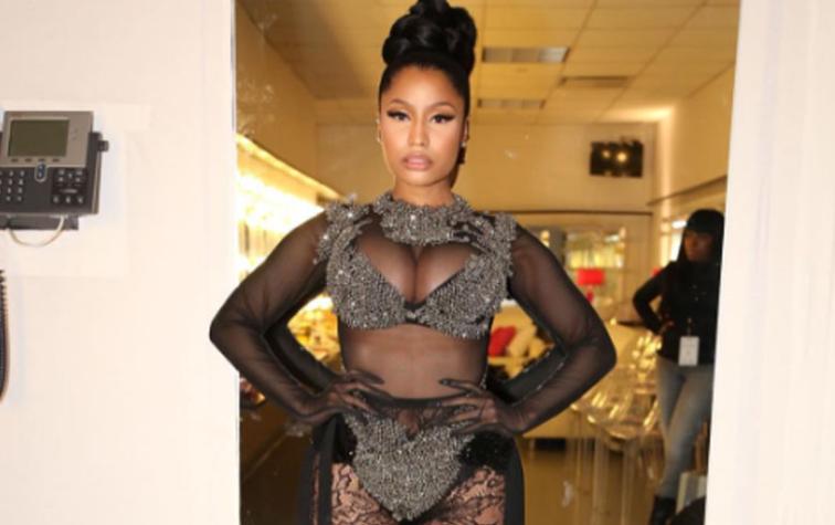 Nicki Minaj revoluciona Instagram con selfie en ropa interior