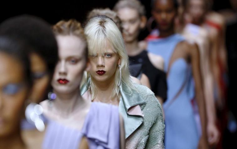 Lleva el maquillaje de la alta costura al Street Style
