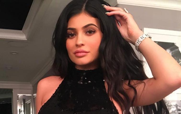 El calendario de Kylie Jenner tiene un increíble error