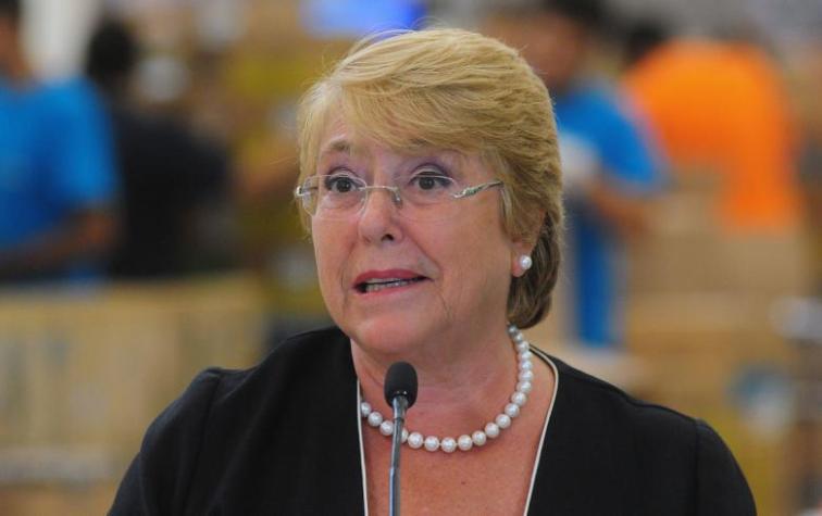El chascarro de Bachelet que sacó carcajadas en las redes sociales