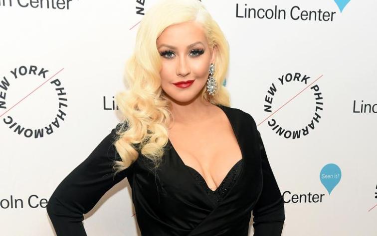 Christina Aguilera desafía las leyes de Instagram y enciende la web con atrevido desnudo
