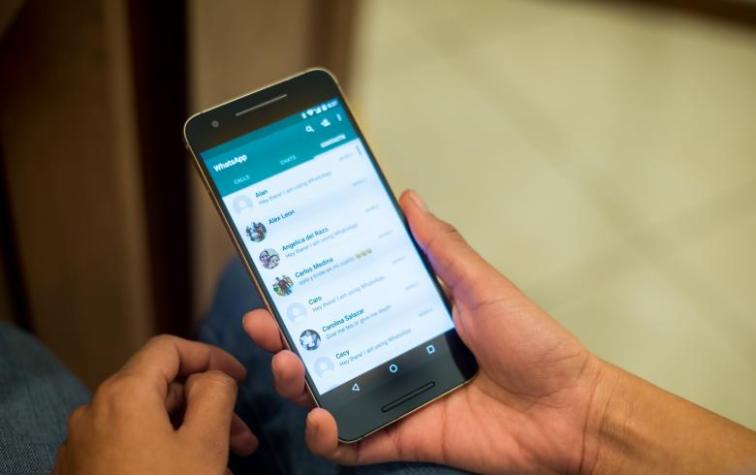 La aplicación que te permite espiar a tus contactos de WhatsApp