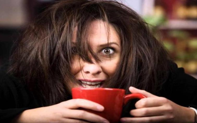 Esto le pasaría a tu cuerpo si solo bebieras café