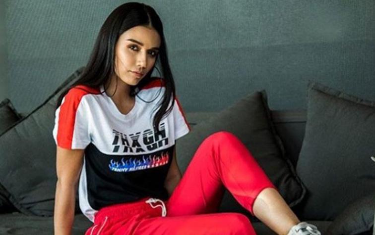 Steffi Méndez iluminó su cabello con mechas
