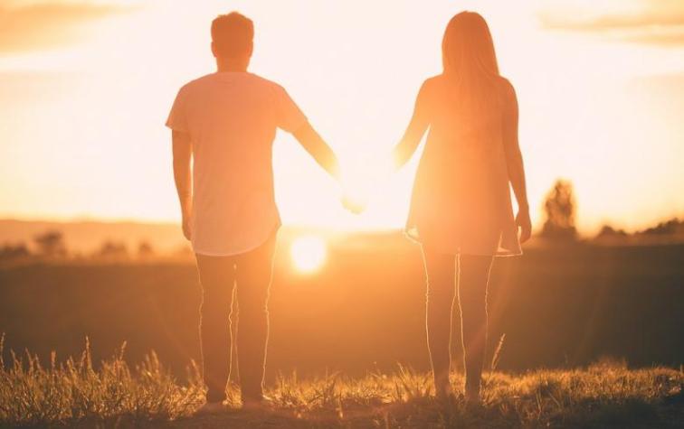 Busca alquilar novia en $150.000 para que su ex crea que está pololeando
