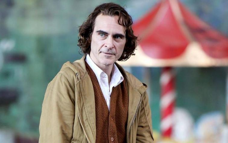 Revelan las primeras imágenes de Joaquin Phoenix con el maquillaje del Joker