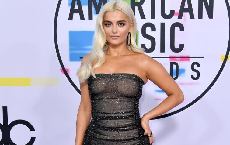 Bebe Rexha revela que diseñadores no la quieren vestir para los Grammy por ser "demasiado grande"