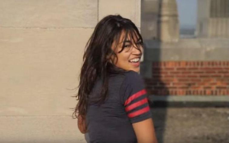 Filtran "escandaloso" video de Alexandria Ocasio Cortez bailando