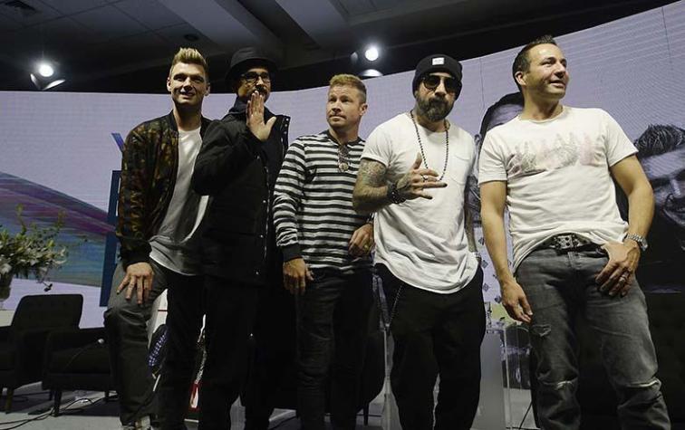 Los Backstreet Boys envían divertido saludo en español a sus seguidores chilenos