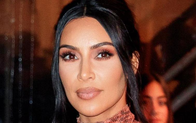 Kim Kardashian lleva el animal print al extremo