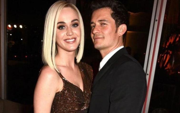 Katy Perry y Orlando Bloom, enamorados y de guata al sol en un lujoso yate