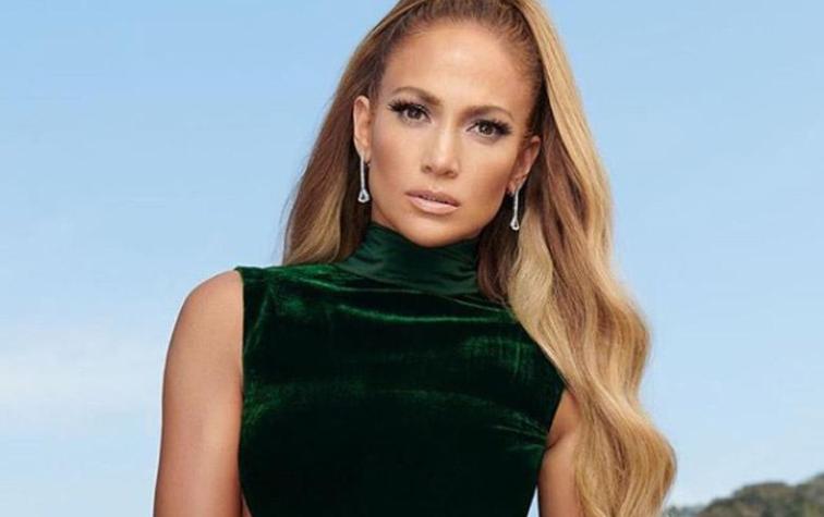 Jennifer Lopez usa cartera de lujo como bolso de gimnasio