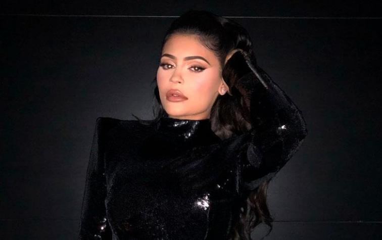 Kylie Jenner fue hospitalizada tras encontrarse delicada de salud