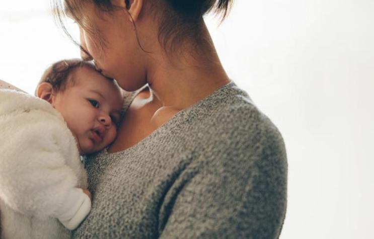 Usuarias crean red de apoyo entre mamás ante la crisis que enfrenta el país