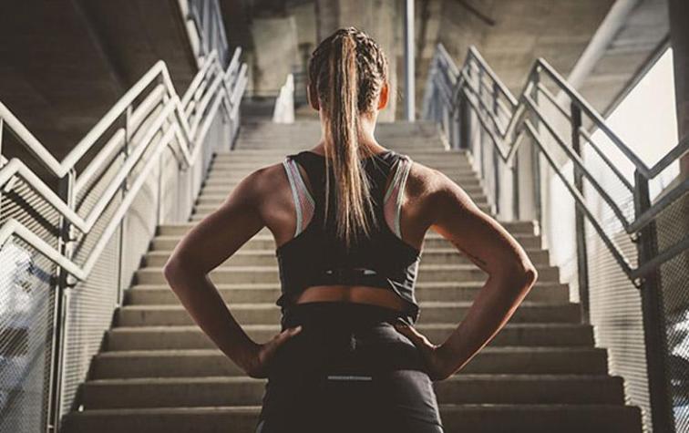 5 consejos para integrar la actividad física a tu vida sin gimnasio