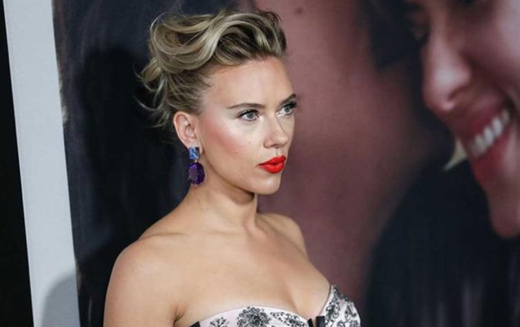 Scarleth Johansson se luce en bikini al natural y desata ola de comentarios