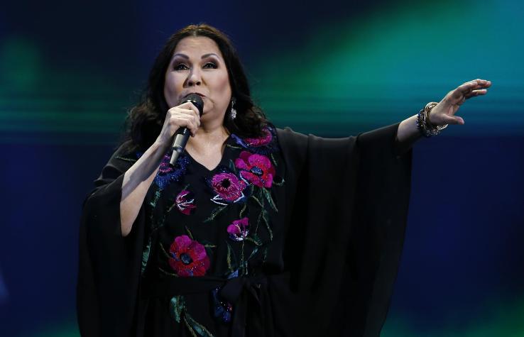 ¿Por qué Ana Gabriel está sin zapatos en Viña 2020?