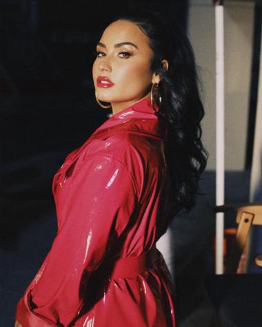 Demi Lovato se enfrenta a sus demonios en video de "I love me"