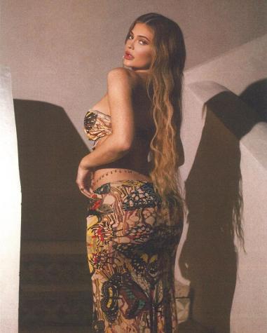 Kylie Jenner es comparada con Shakira en su última publicación