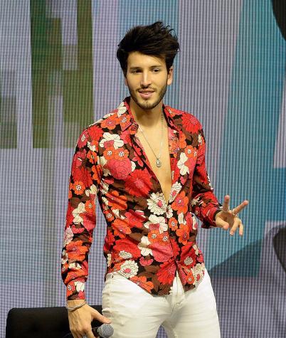 Revelan los cambios de Sebastián Yatra gracias a la cirugía plástica