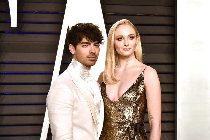 Captan a Sophie Turner con abultada pancita de embarazo junto a Joe Jonas