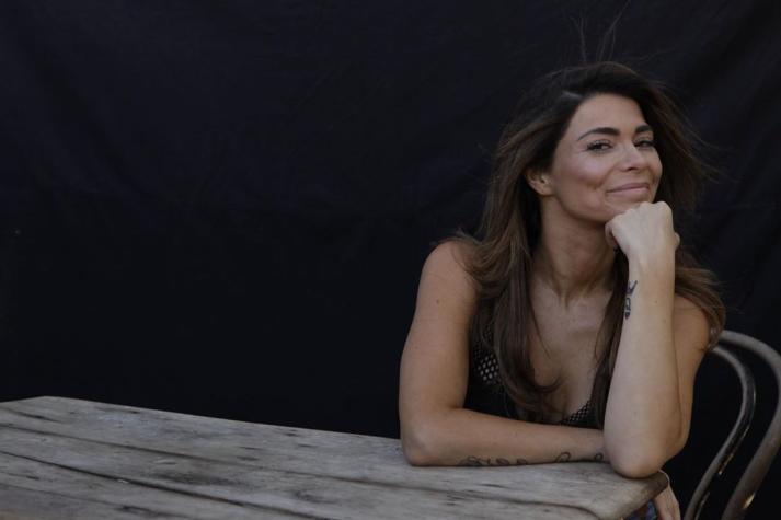 Antonella Ríos muestra su parecido con La Toya Jackson