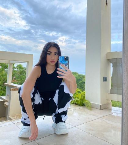 Paloma Mami sorprende con sesión de fotos desde su casa para Teen Vogue