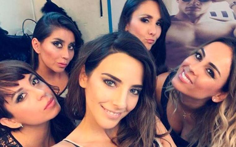 Ex chica "Rojo" publica fotos en ropa interior y embarazada de 36 semanas